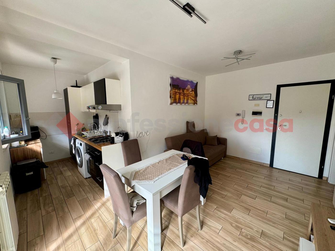 Trilocale ristrutturato a Roma