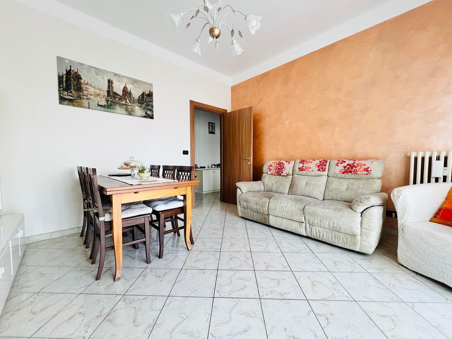 Appartamento in vendita a Imperia