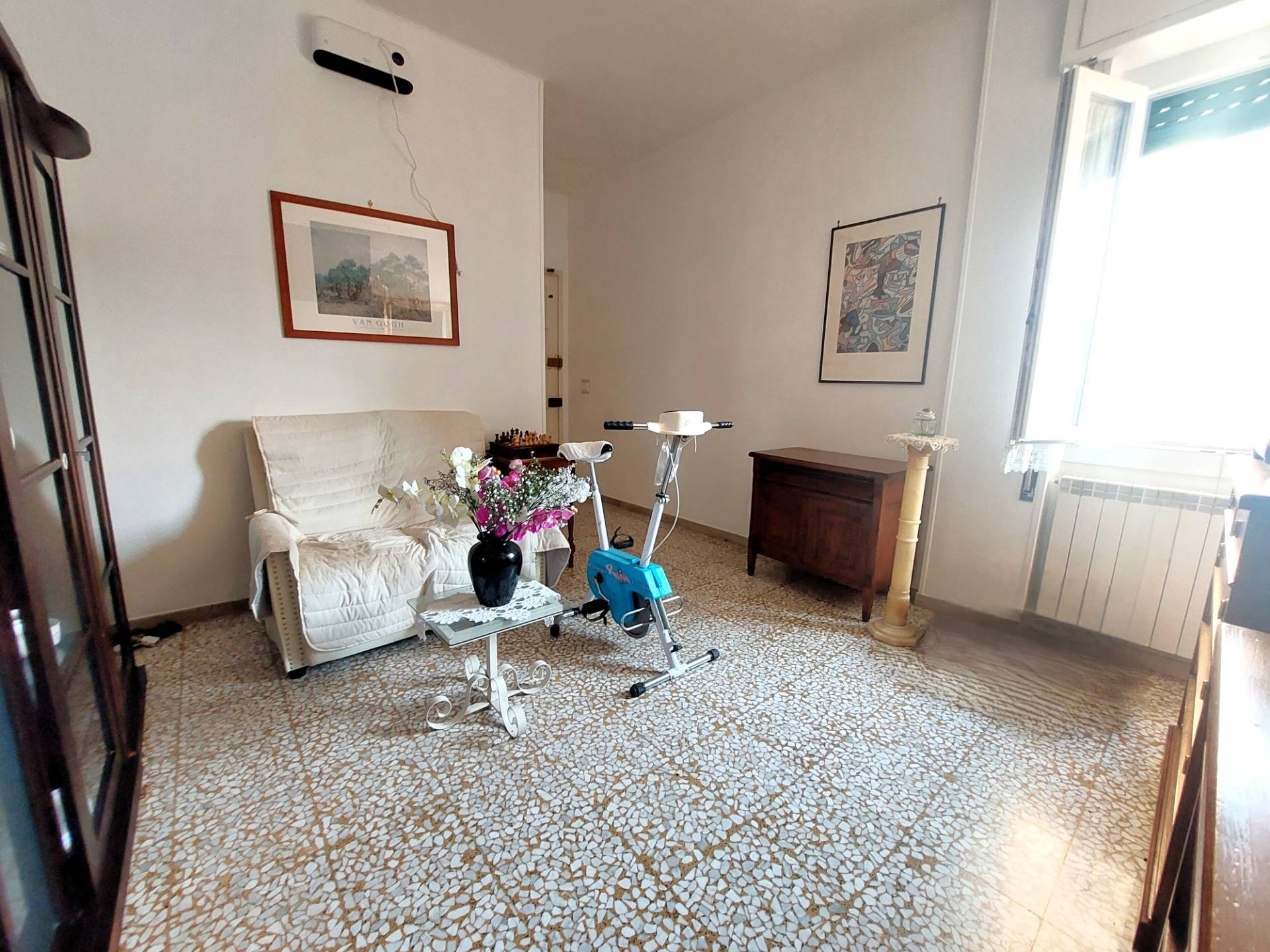 Appartamento in vendita a Imperia