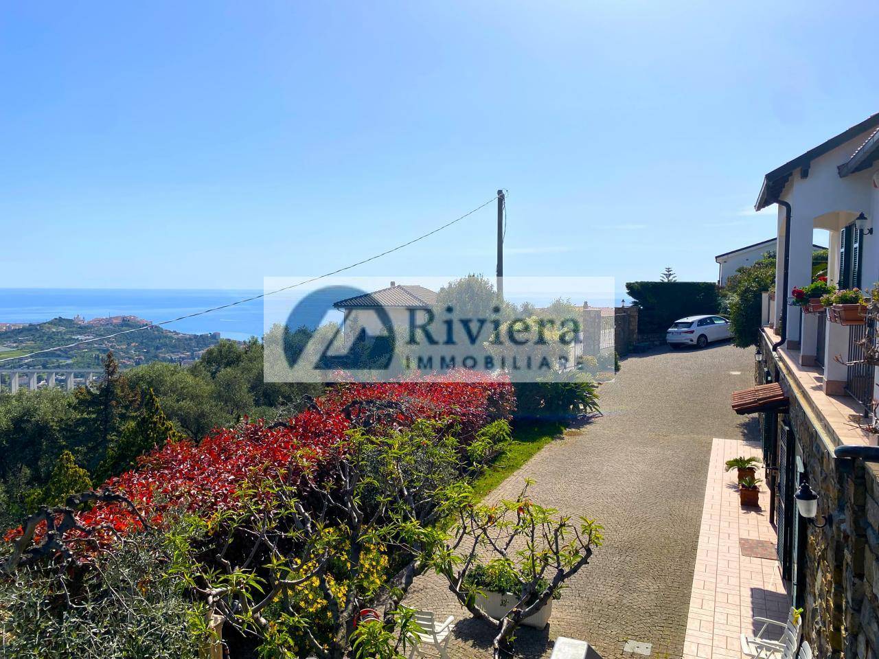 Villa in vendita a Imperia
