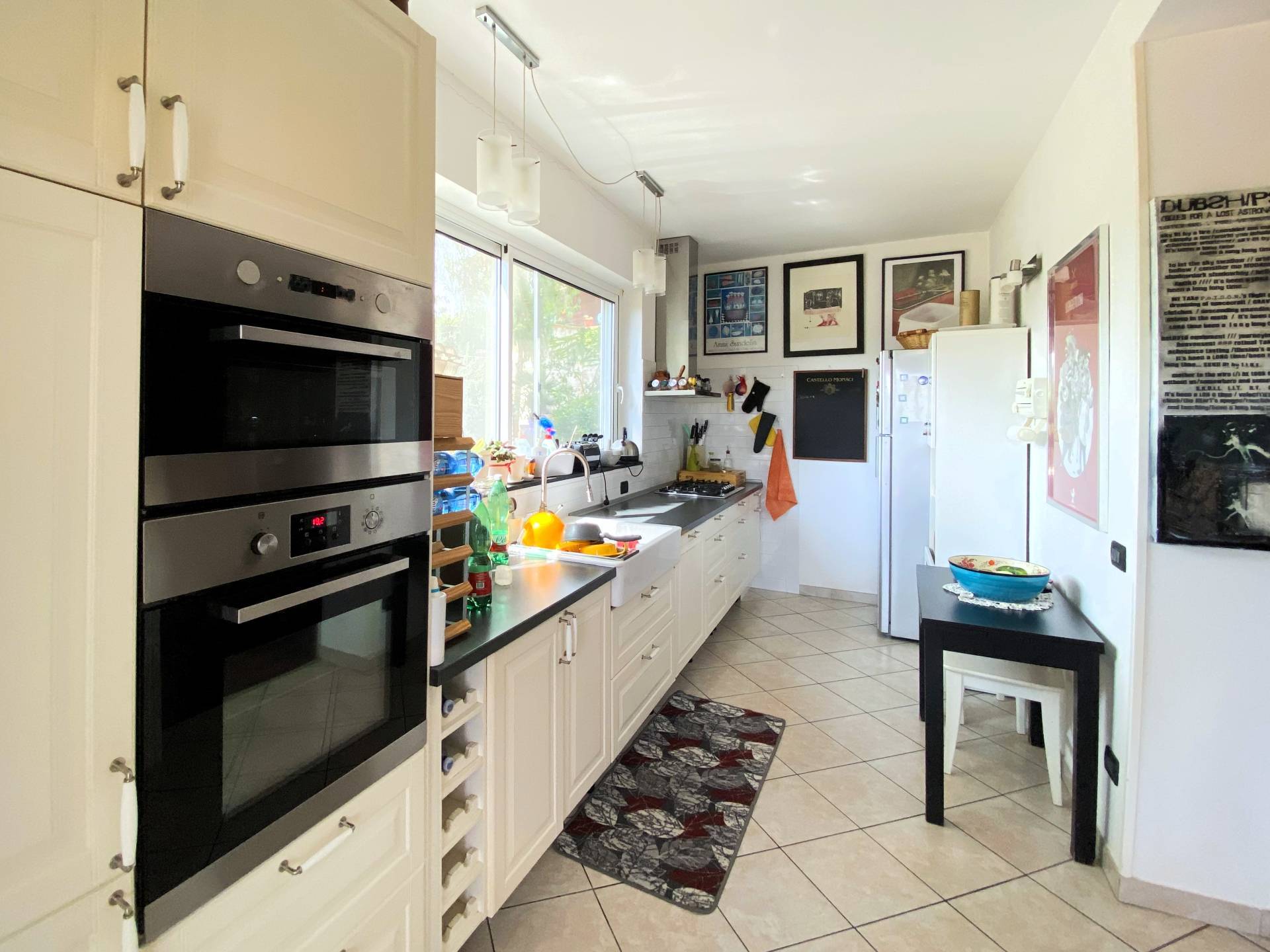 Villetta bifamiliare in vendita a Imperia