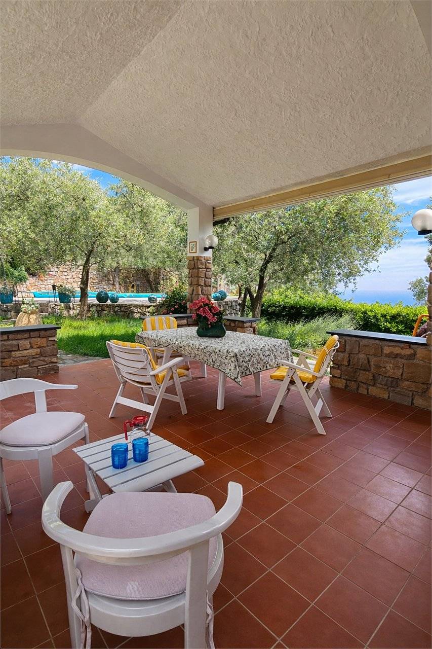 Villa in vendita a Cervo