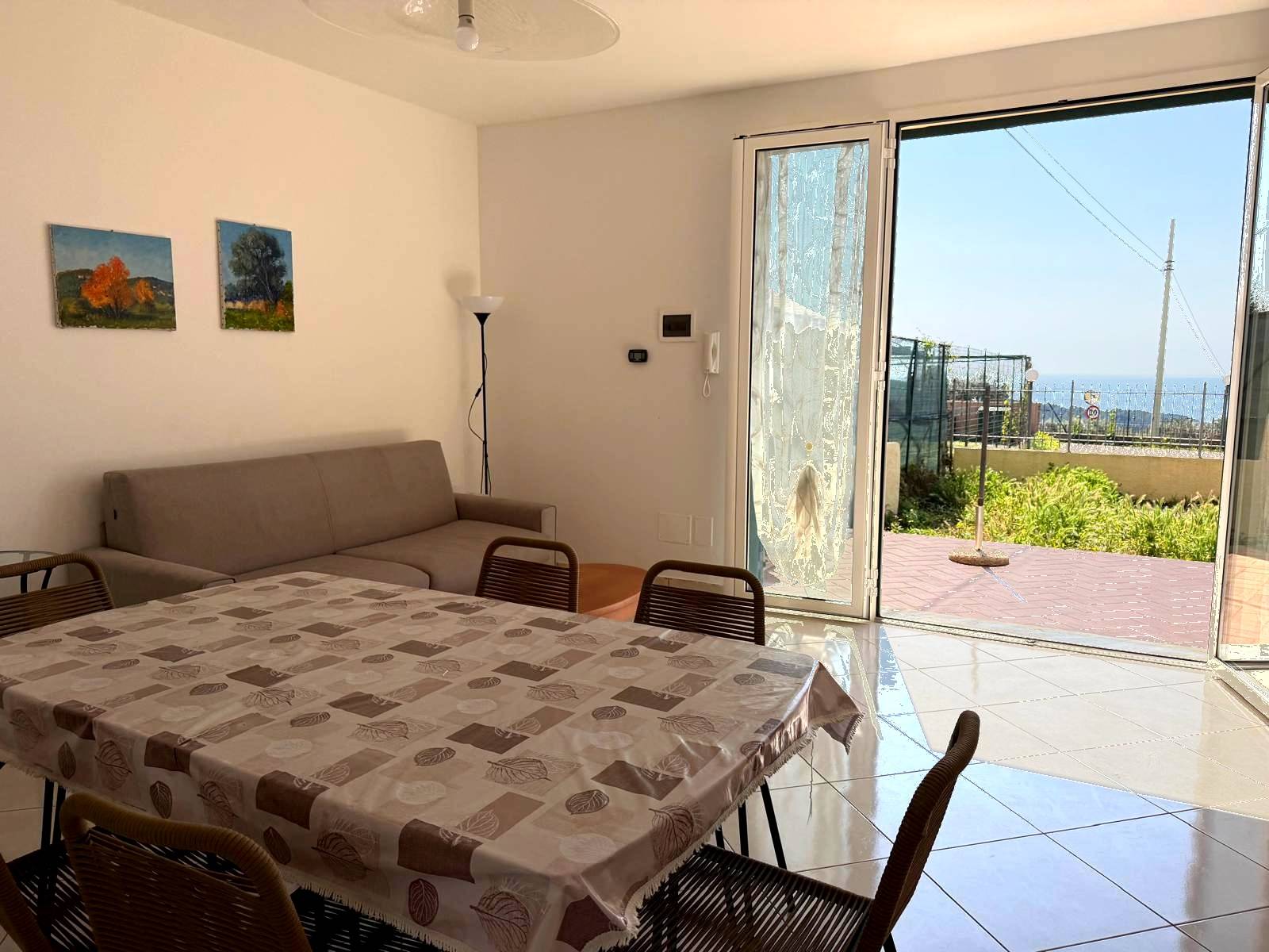 Appartamento in vendita a San Bartolomeo al Mare