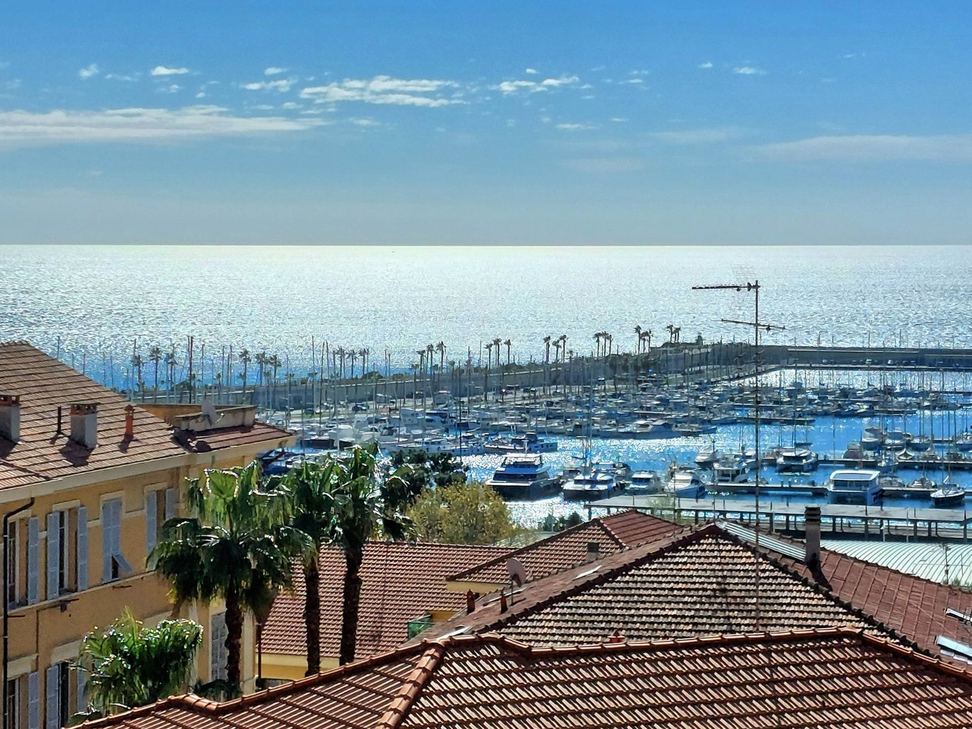 Appartamento in vendita a Imperia