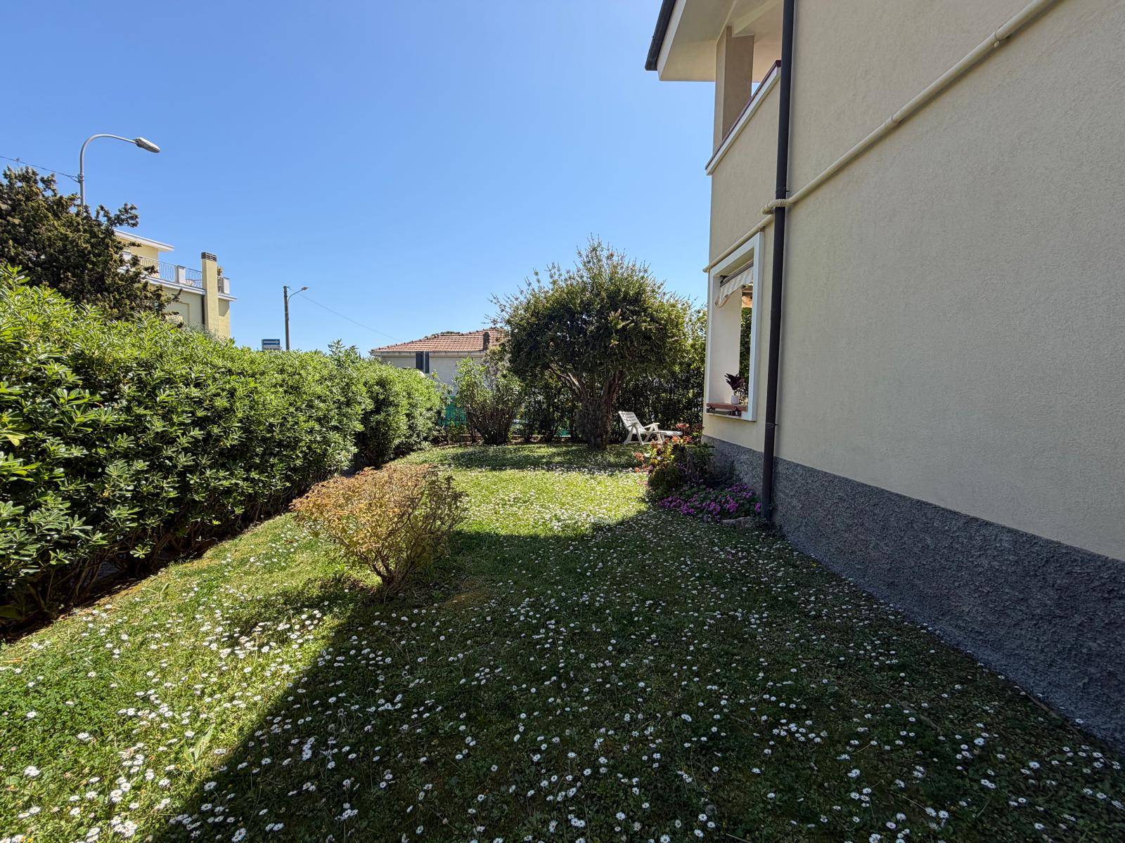 Appartamento in vendita a Diano Castello, Varcavello