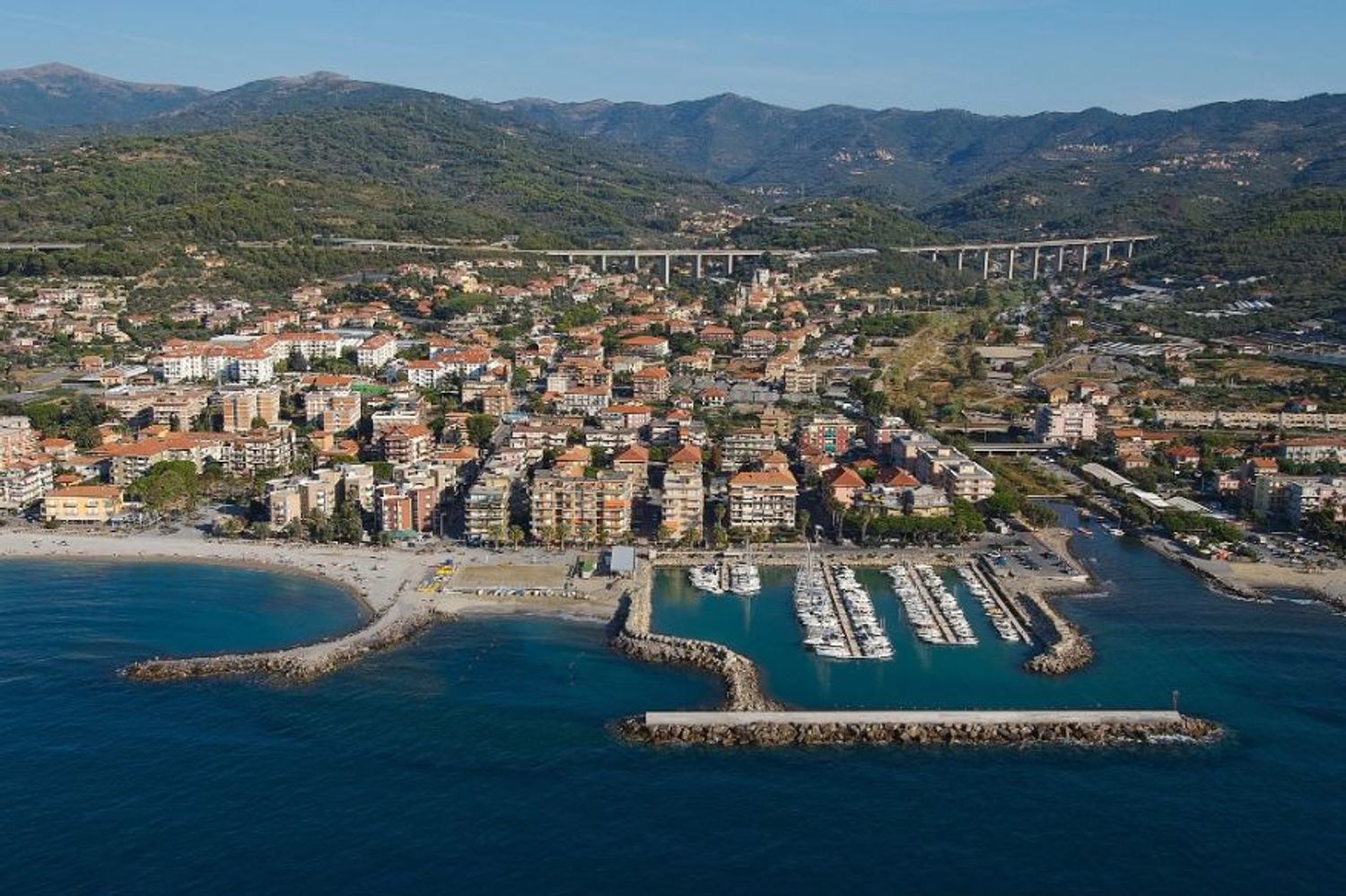 Posto auto scoperto in vendita a San Bartolomeo al Mare