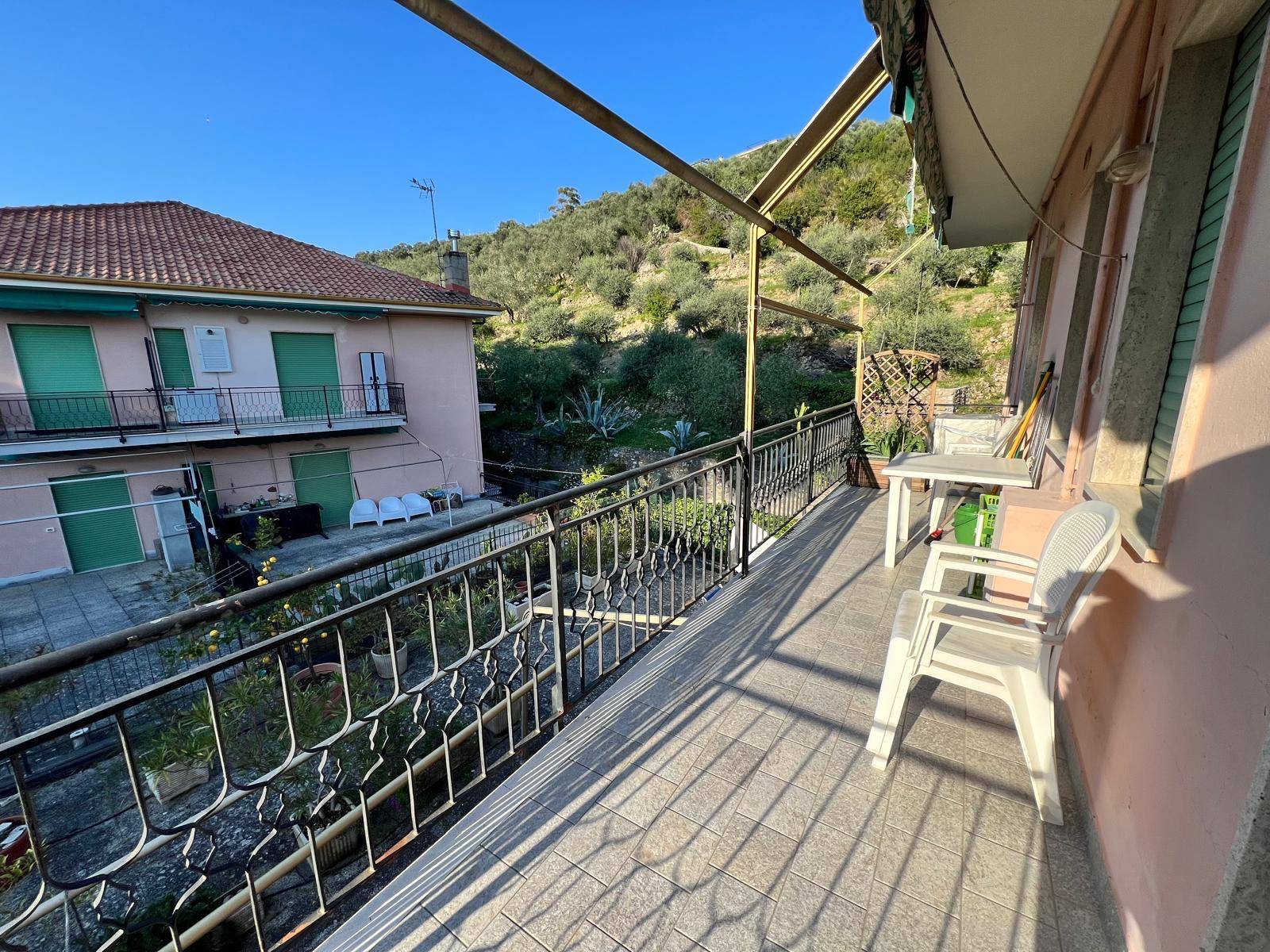 Appartamento in vendita a Cervo