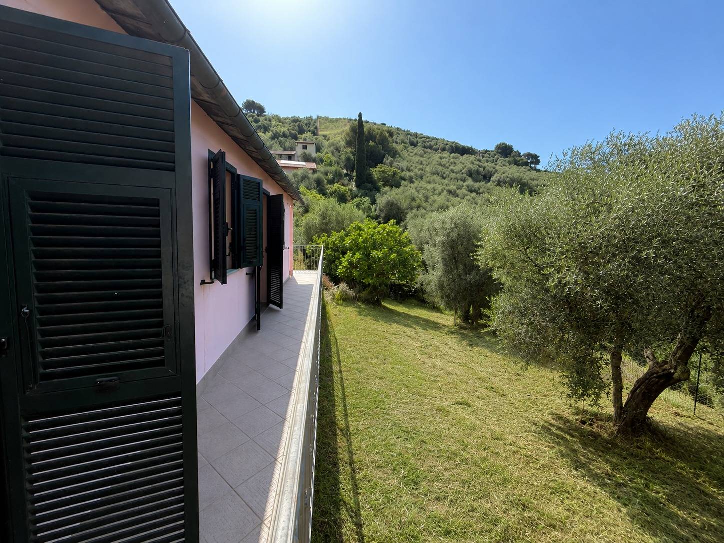 Villa in vendita a Imperia