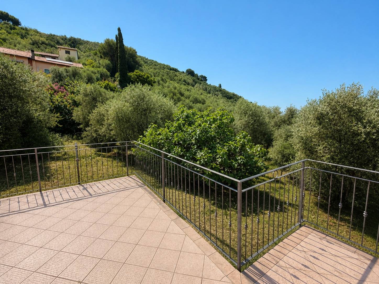 Villa in vendita a Imperia