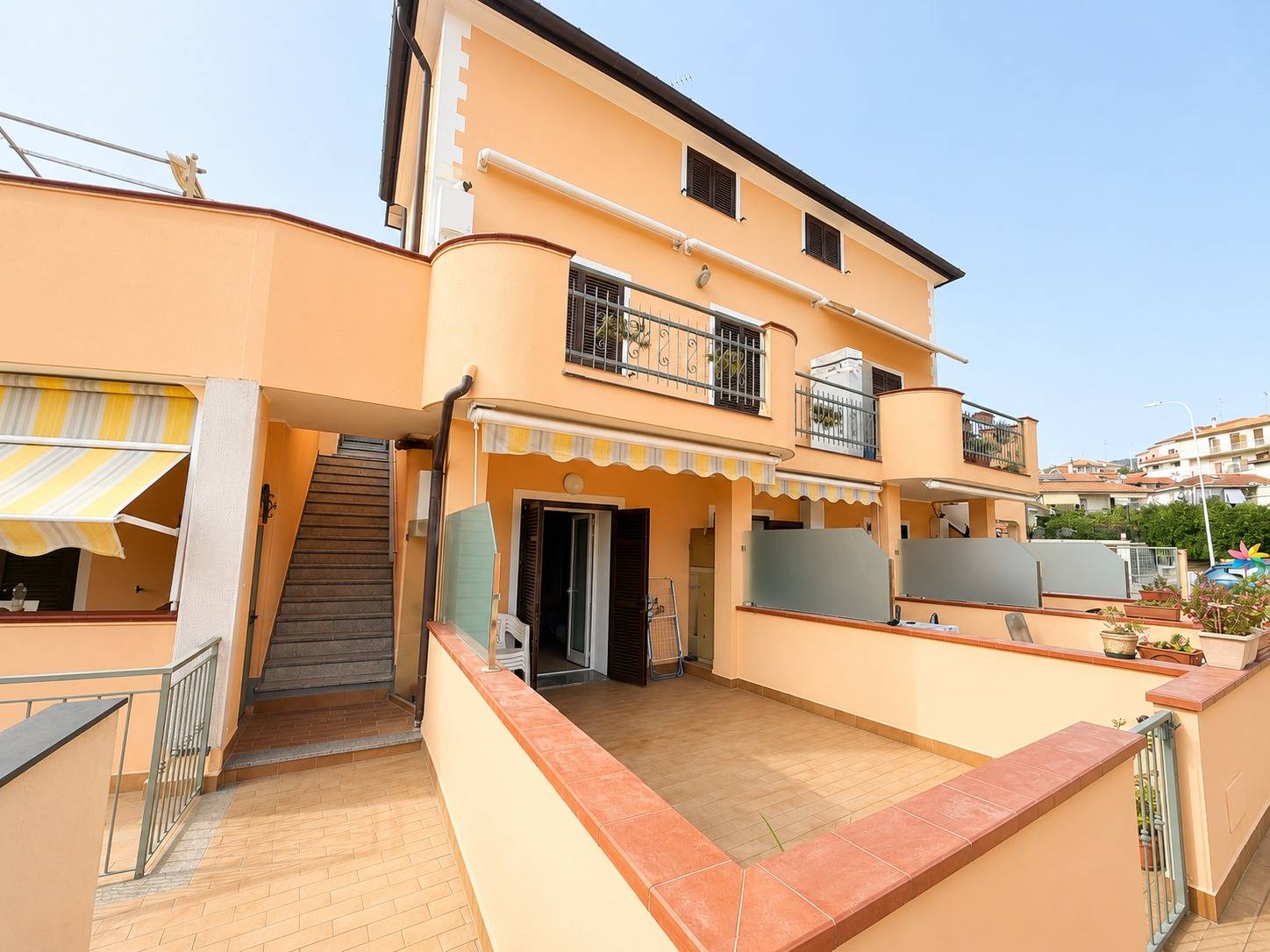 Appartamento in vendita a San Bartolomeo al Mare, Pairola