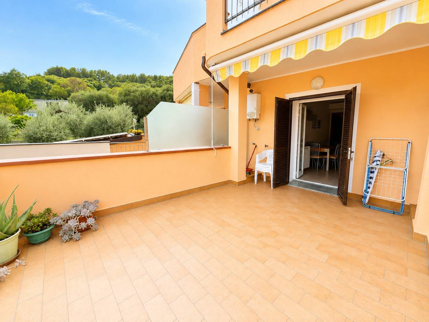 Appartamento in vendita a San Bartolomeo al Mare, Pairola