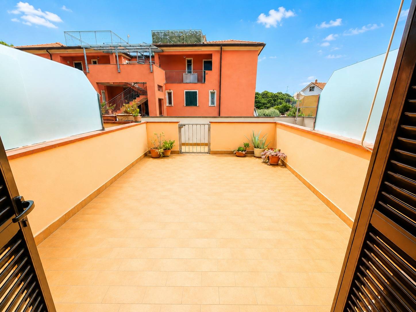 Appartamento in vendita a San Bartolomeo al Mare, Pairola