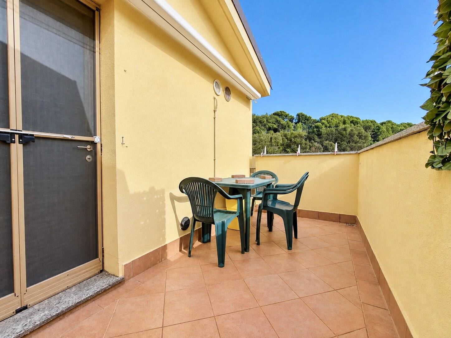 Appartamento in vendita a San Bartolomeo al Mare, Pairola