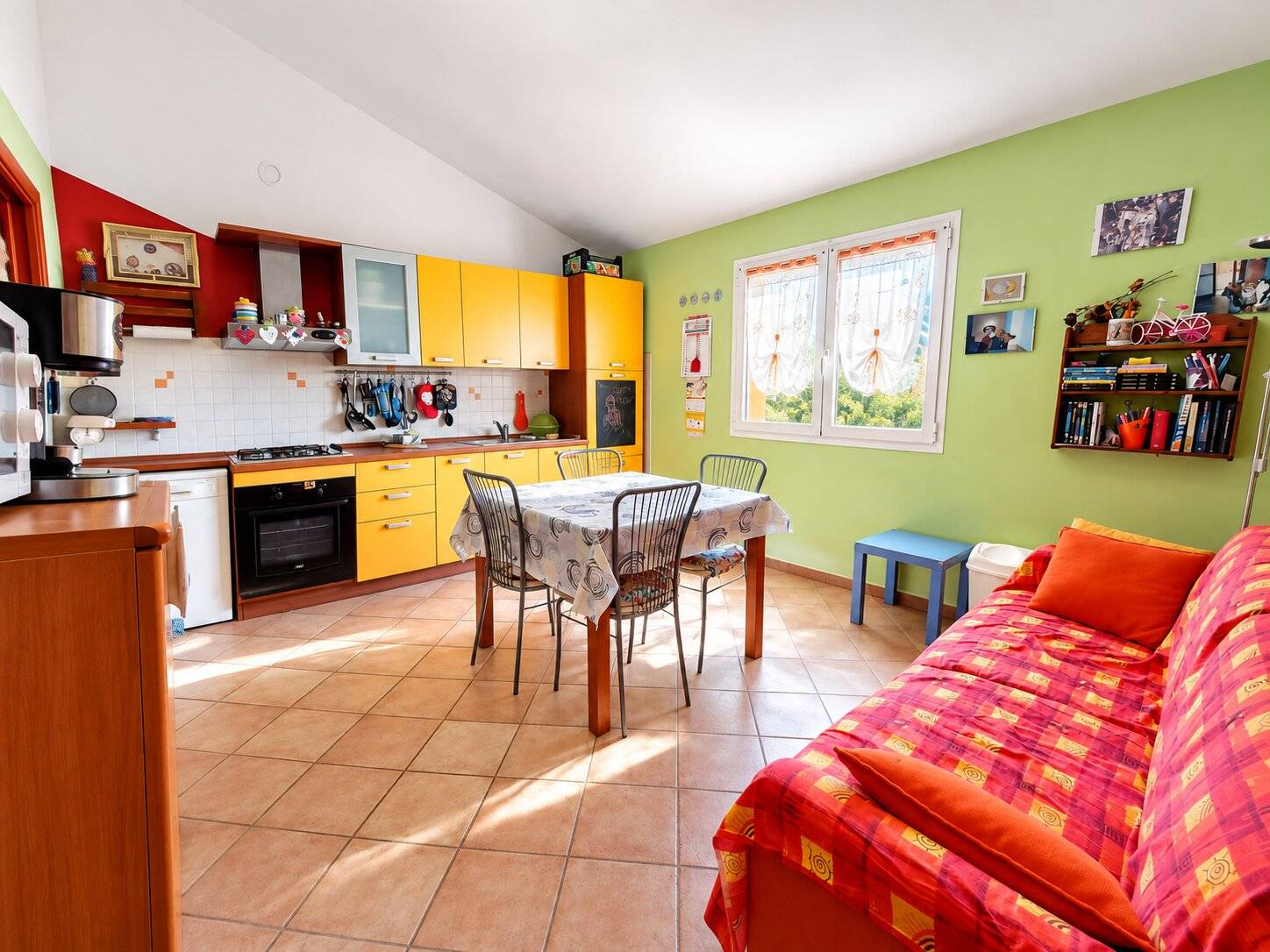 Appartamento in vendita a San Bartolomeo al Mare, Pairola