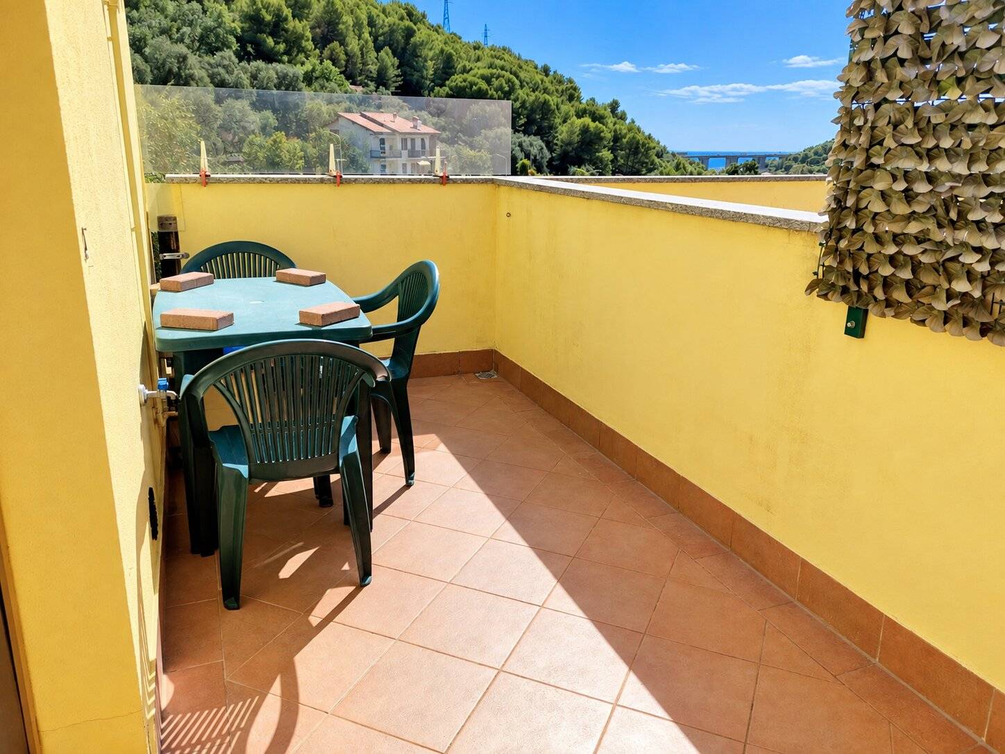 Appartamento in vendita a San Bartolomeo al Mare, Pairola