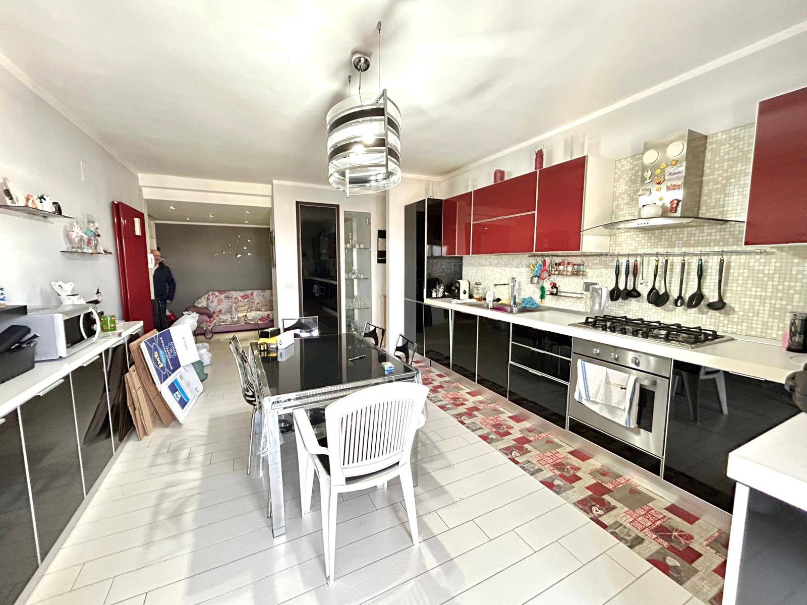 Appartamento in vendita a Acerra