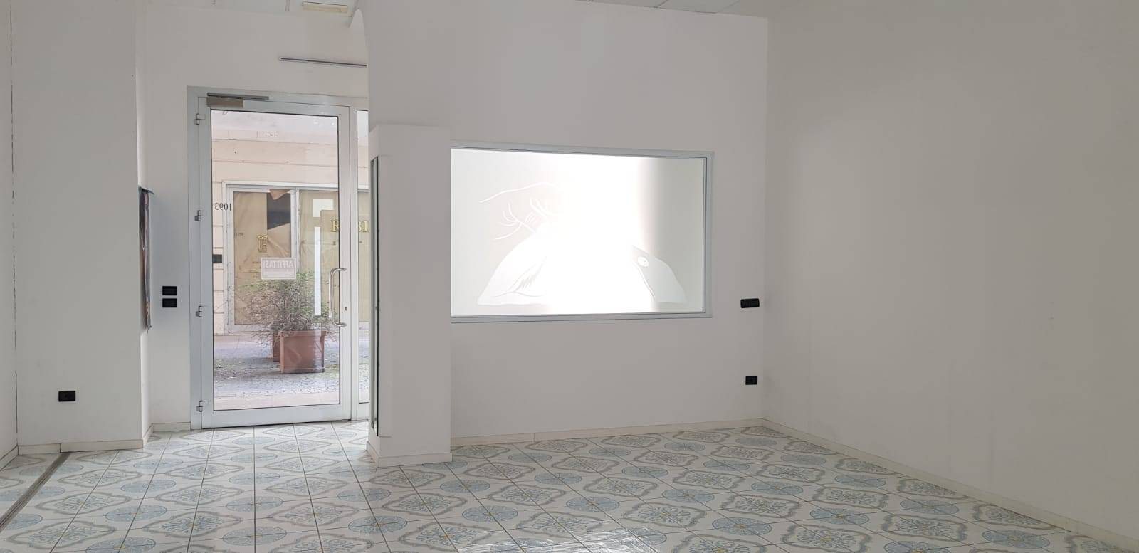 Locale commerciale in vendita a Marcianise