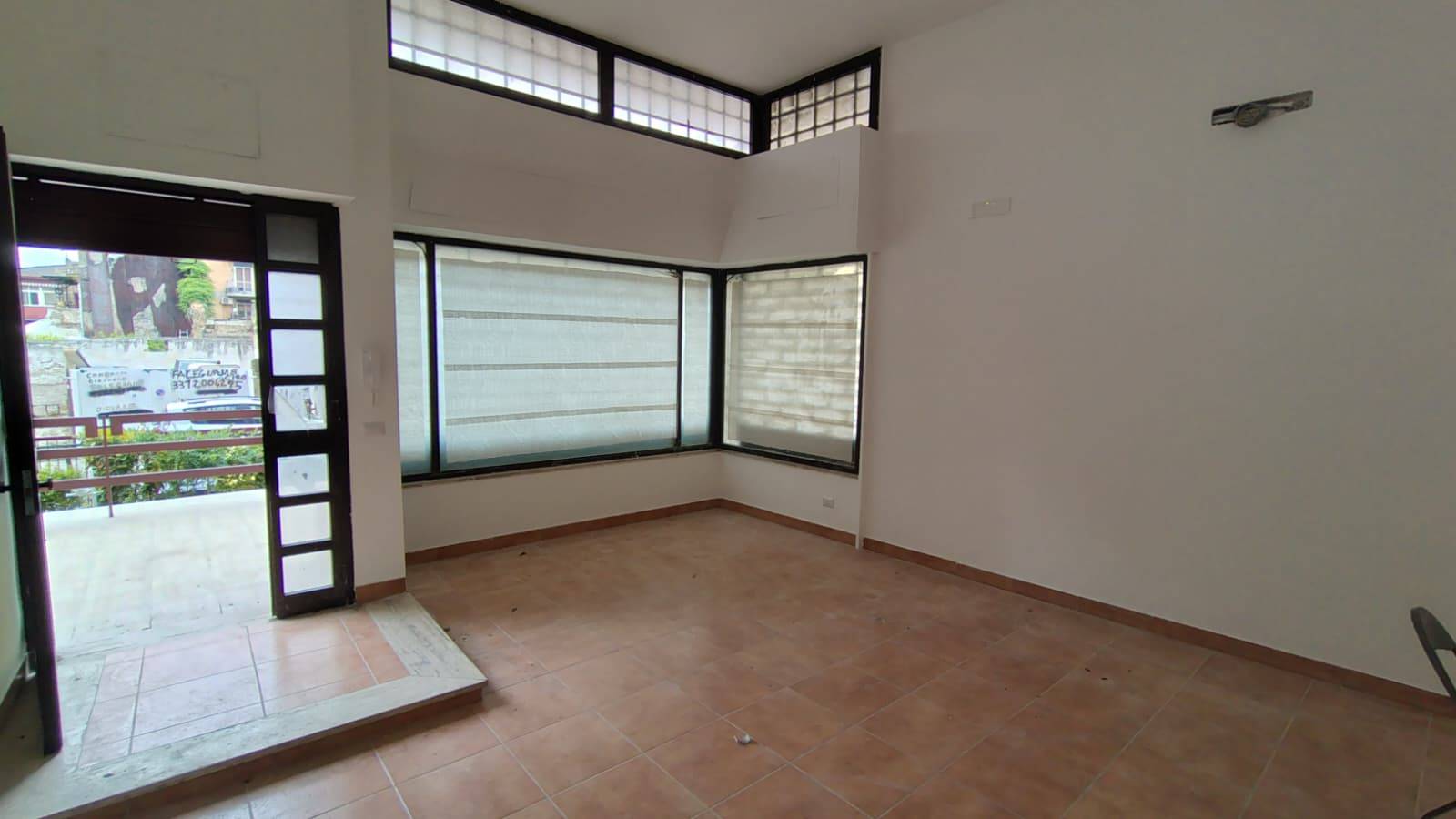 Studio/Ufficio in affitto a Acerra
