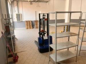 Locale commerciale in affitto a San Giorgio a Cremano