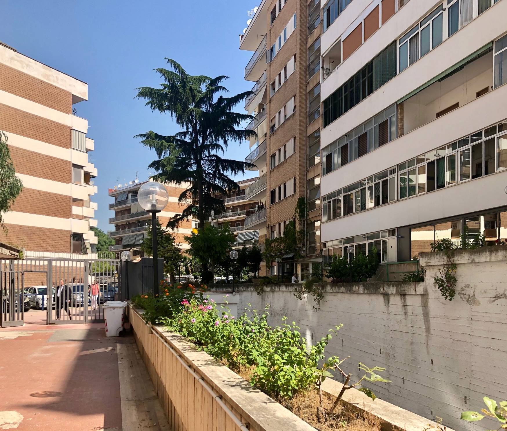 Appartamento in vendita a Napoli, Fuorigrotta