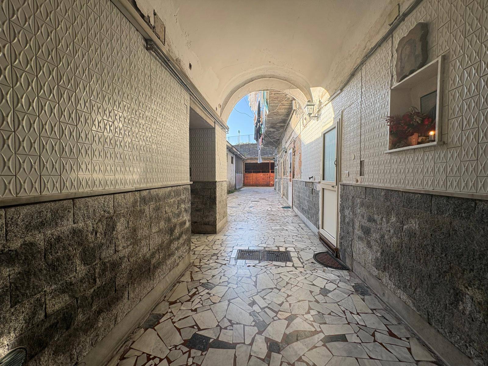 Appartamento in vendita a Napoli, San Giovanni a Teduccio