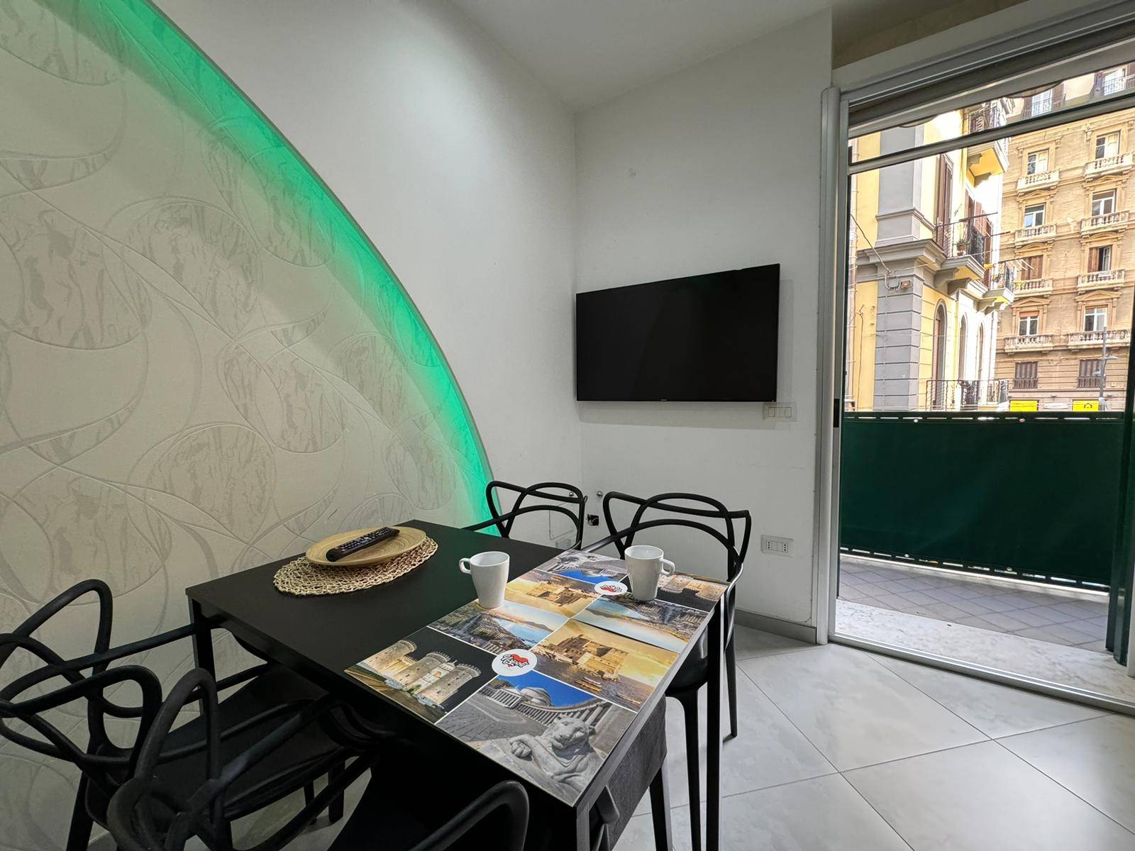 Appartamento in affitto a Napoli, Chiaia