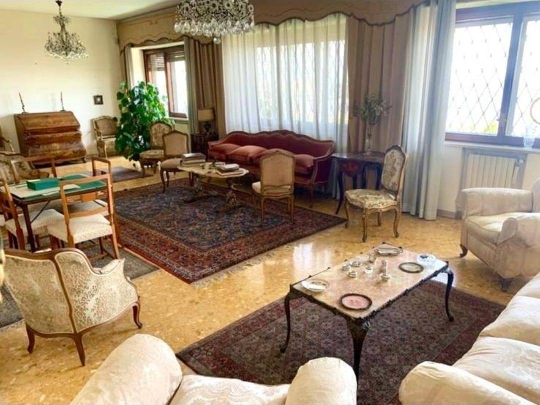 Appartamento in vendita a Napoli, Posillipo