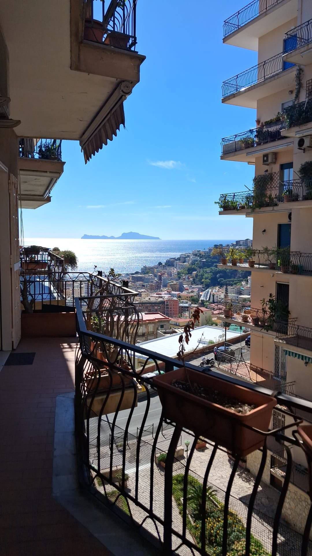 Appartamento in affitto a Napoli, Vomero