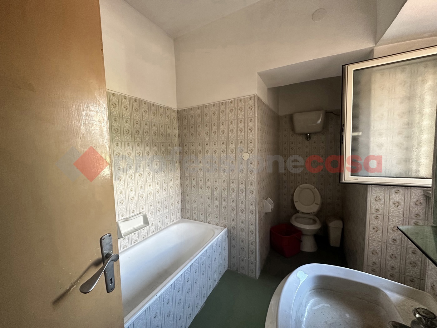 Ufficio da ristrutturare a Alatri