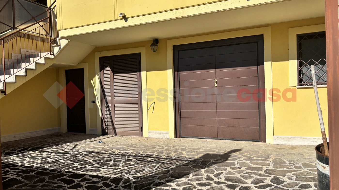 Villa con giardino a Alatri