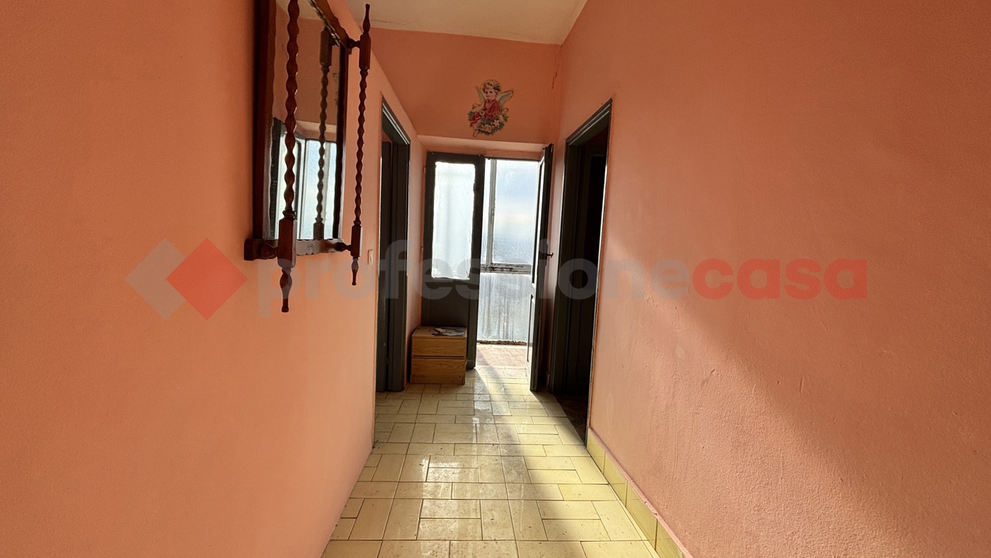 Trilocale in vendita a Vico nel Lazio