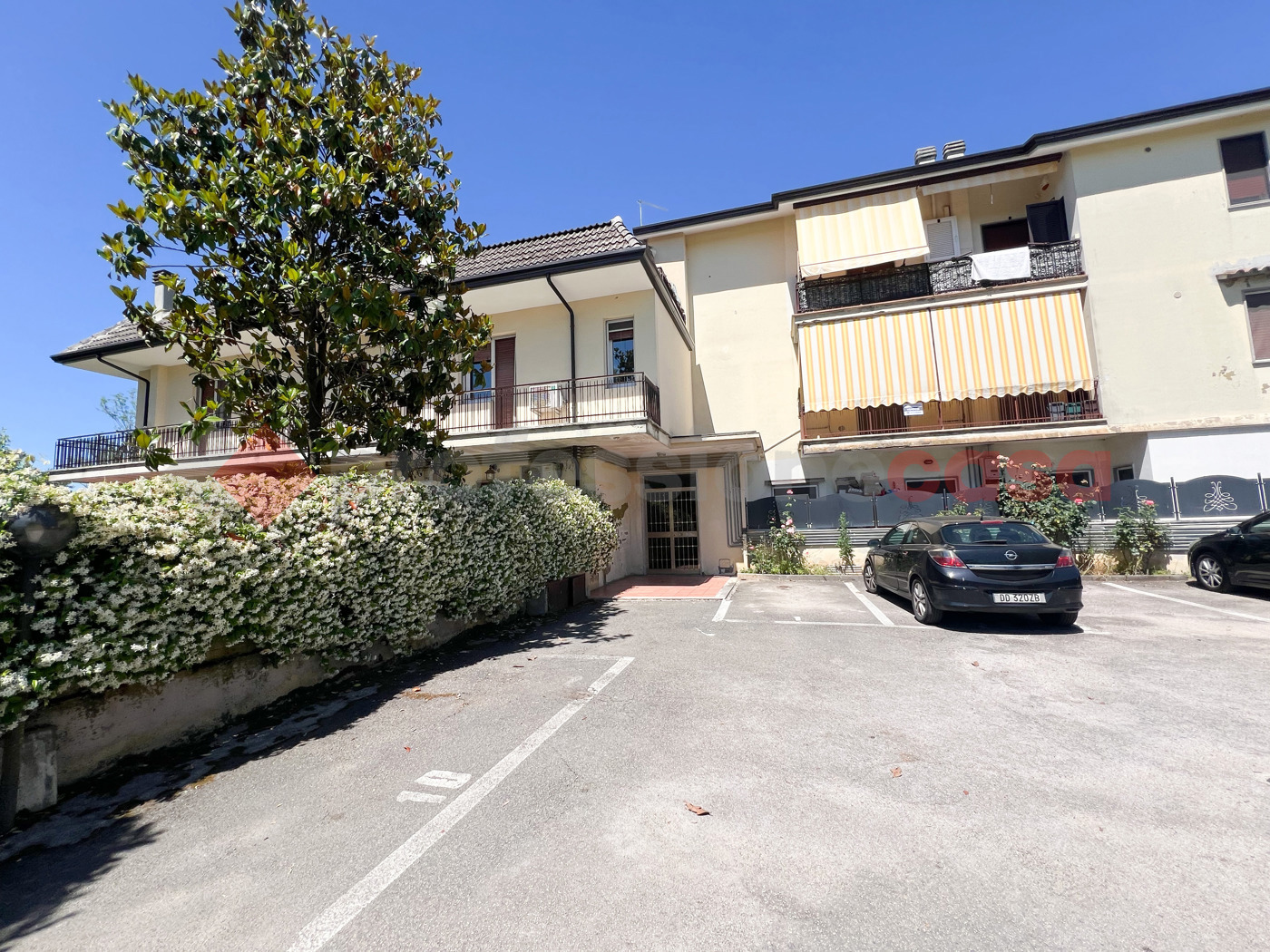 Trilocale con box doppio a Alatri