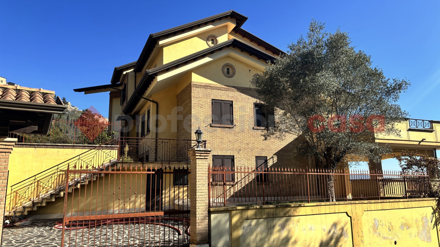 Trilocale con giardino a Alatri