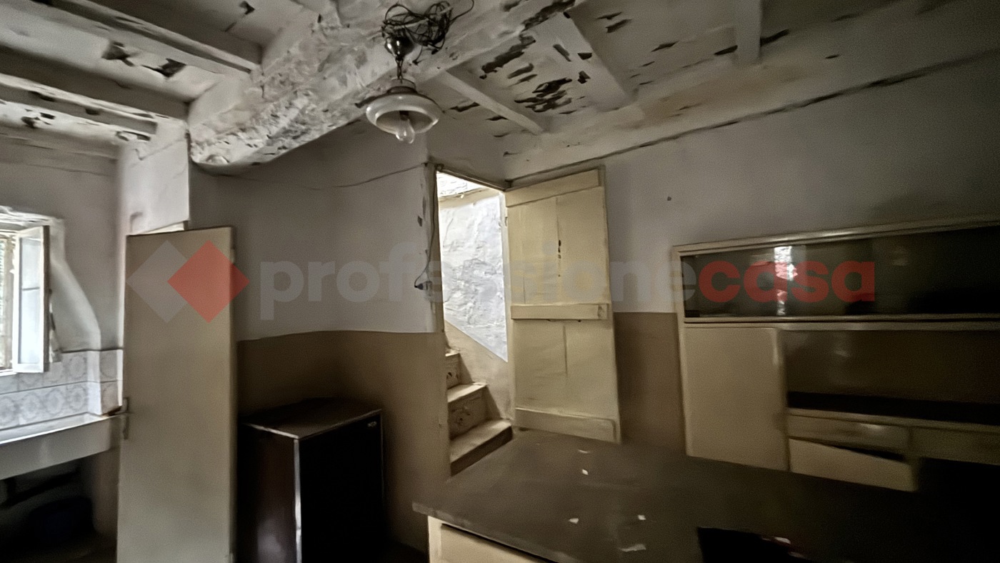 Bilocale da ristrutturare a Guarcino