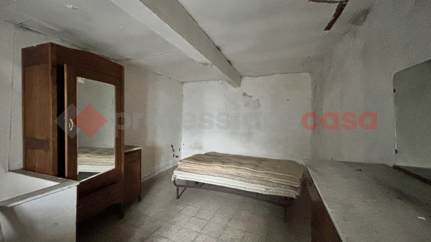 Bilocale da ristrutturare a Guarcino