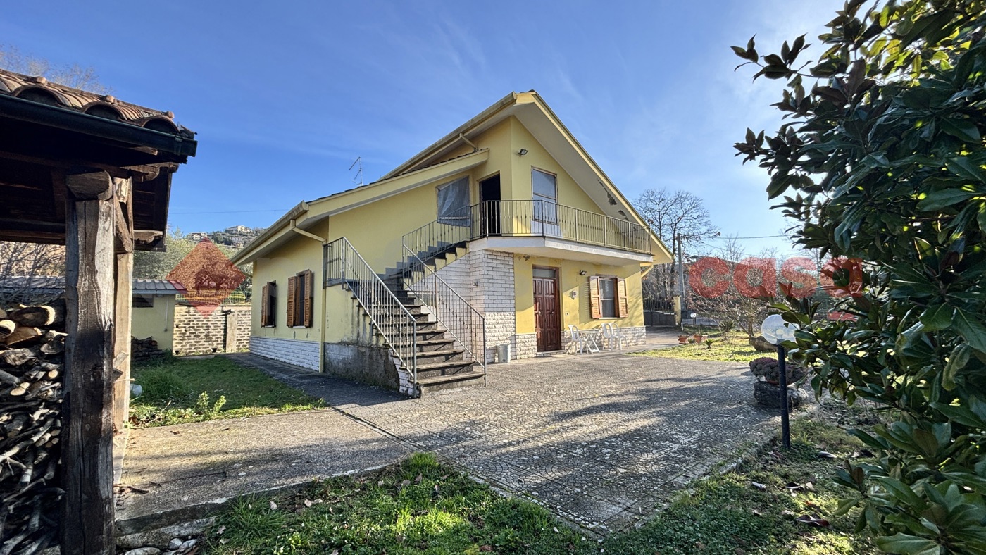 Villa in vendita a Fumone