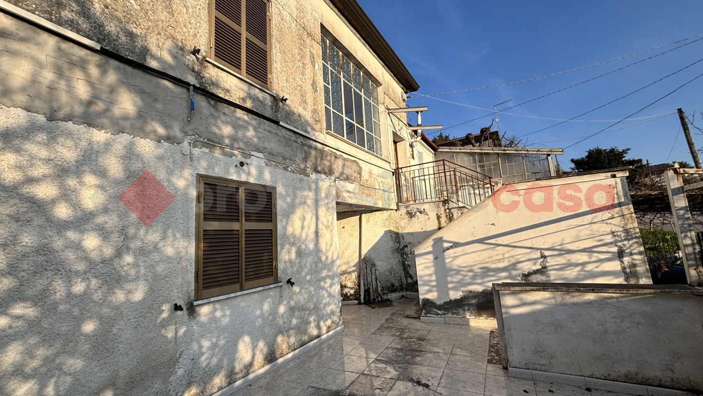 Casa indipendente con giardino a Fumone