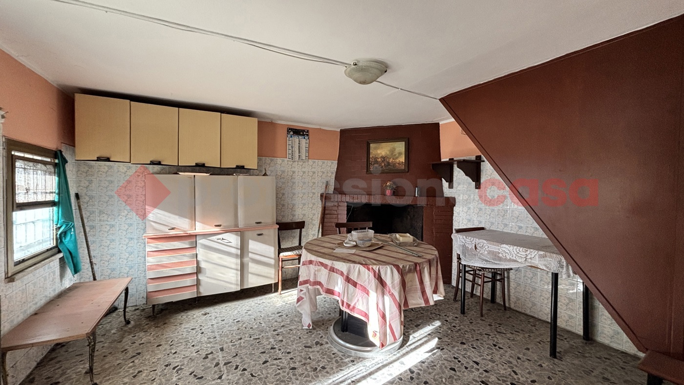 Trilocale in vendita a Vico nel Lazio