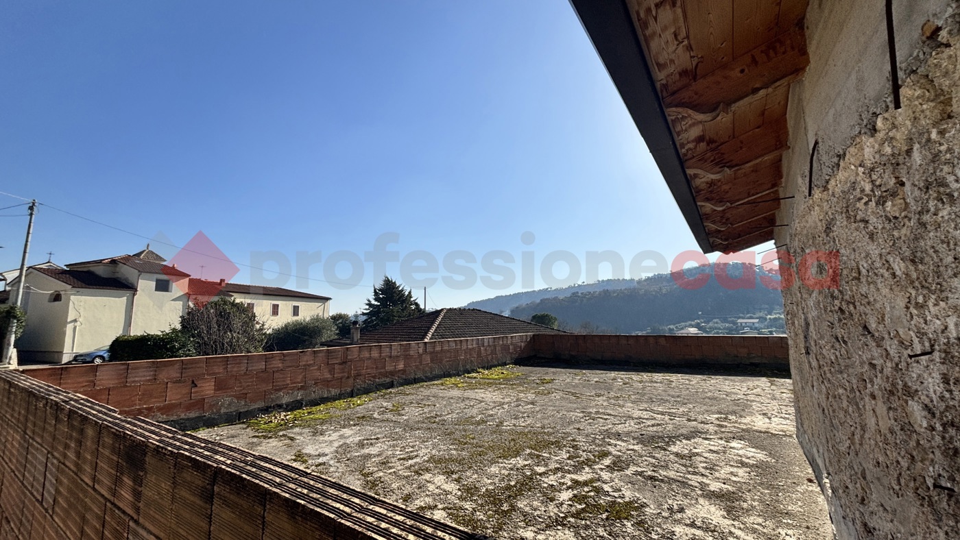 Rustico da ristrutturare a Alatri