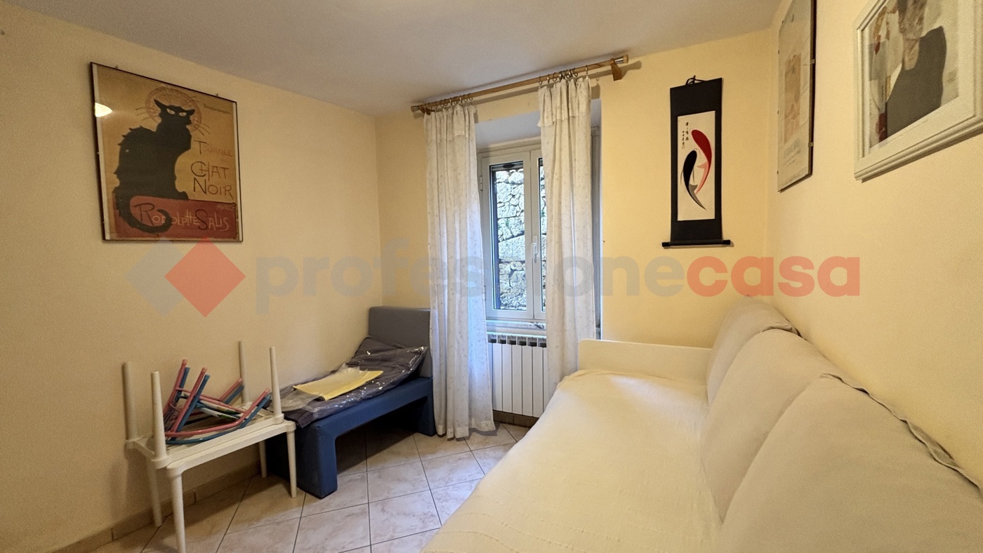 Trilocale in vendita a Vico nel Lazio