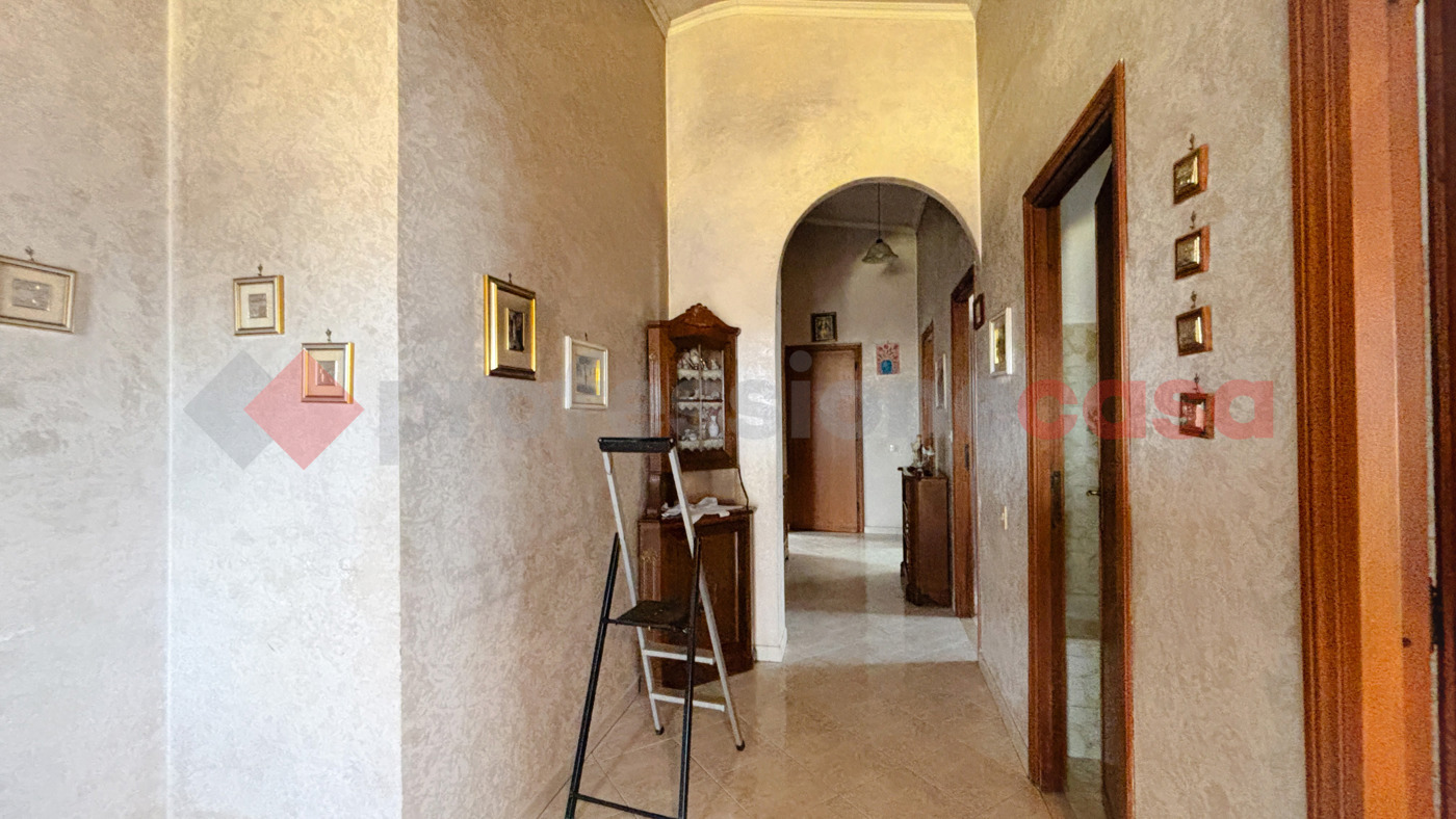 Quadrilocale con giardino a Roma