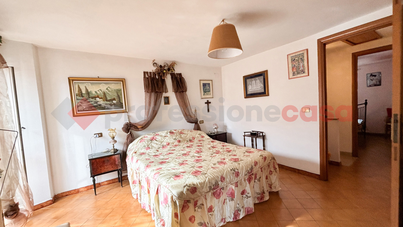 Quadrilocale in vendita a Vico nel Lazio