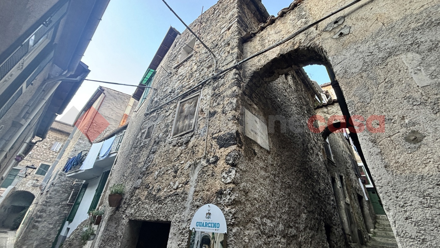 Bilocale da ristrutturare a Guarcino