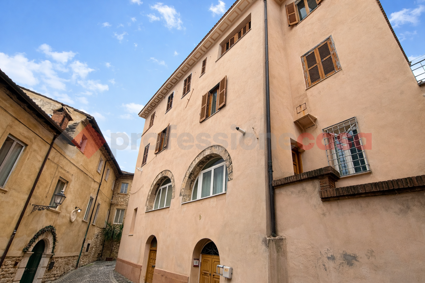 Stabile/Palazzo in vendita a Alatri