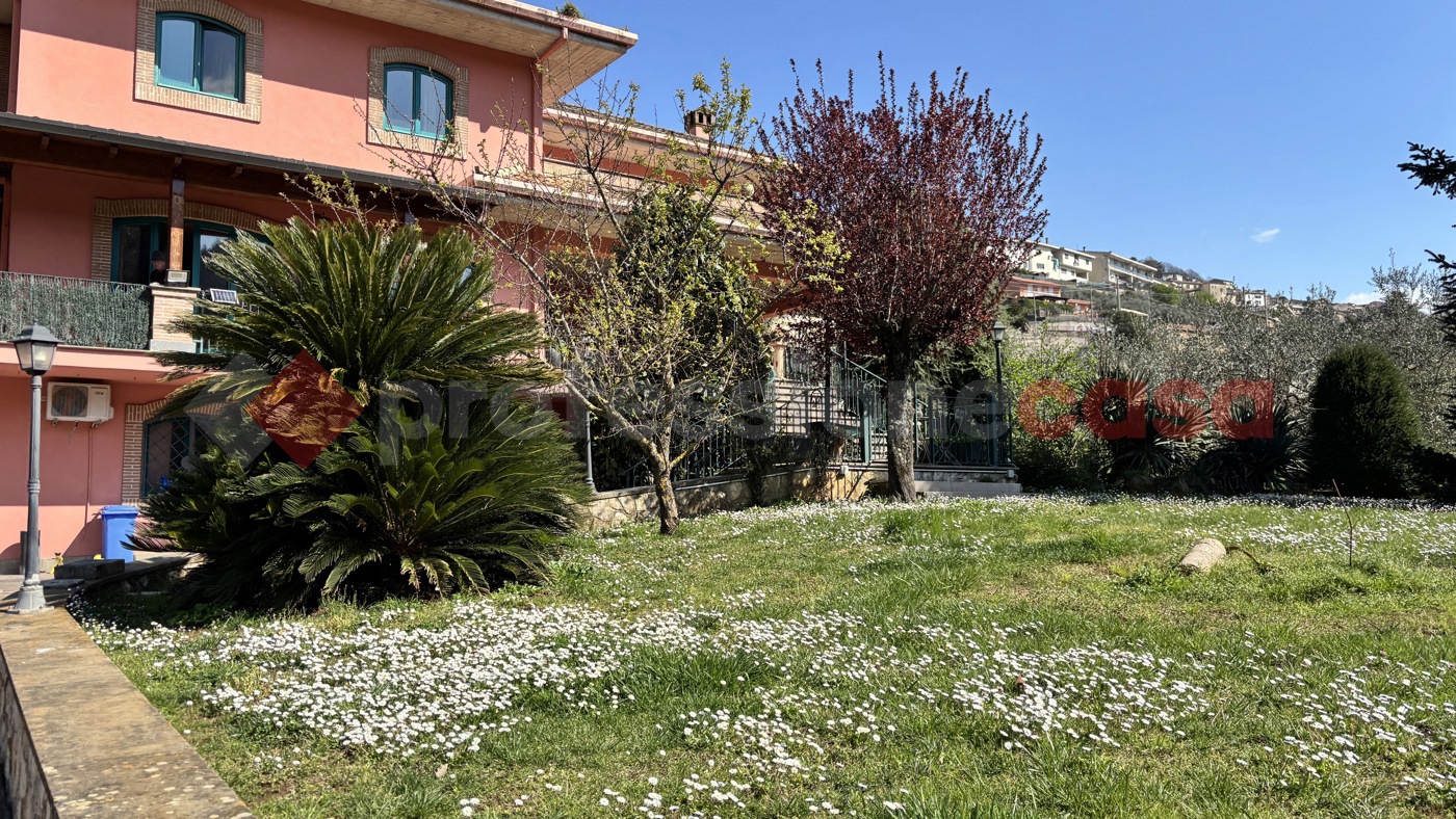 Villa in vendita a Alatri