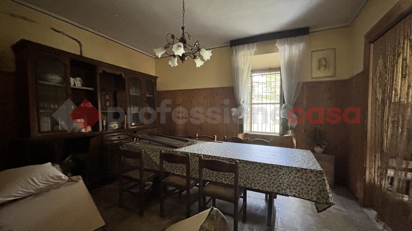 Rustico con giardino a Collepardo