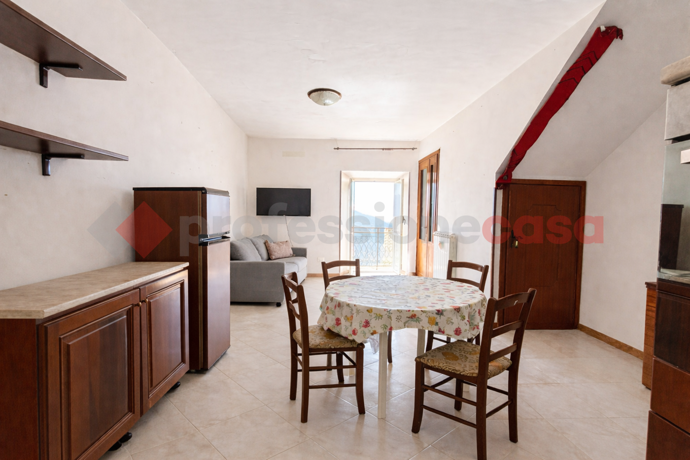 Casa indipendente in vendita a Vico nel Lazio