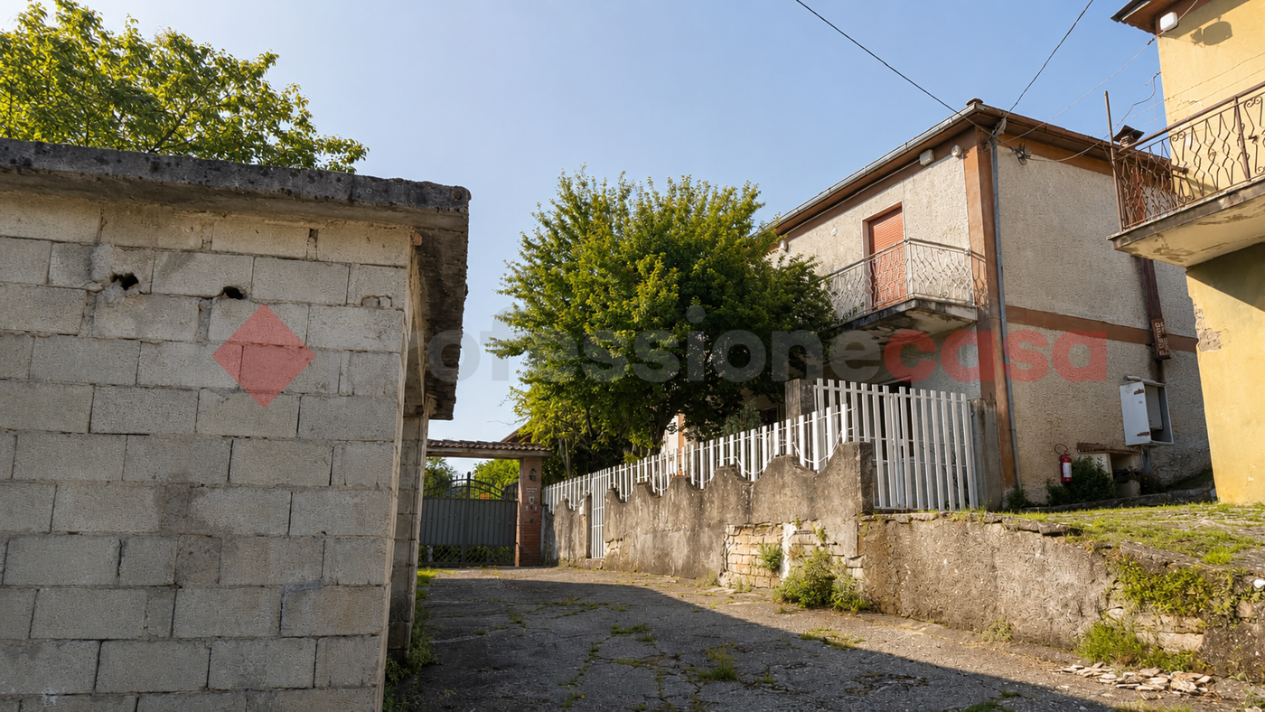 Casa indipendente da ristrutturare a Alatri