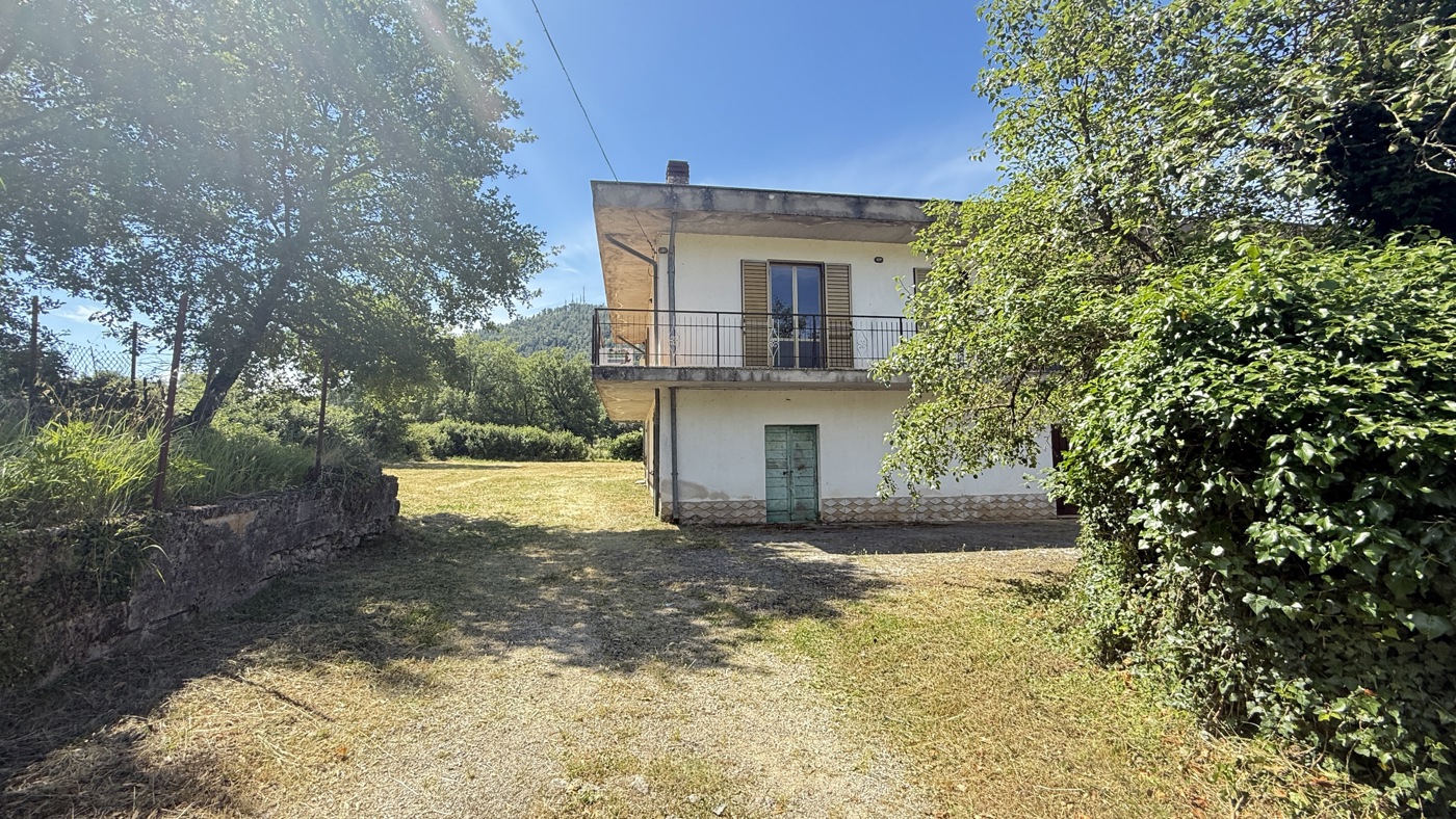 Casa indipendente in vendita a Alatri