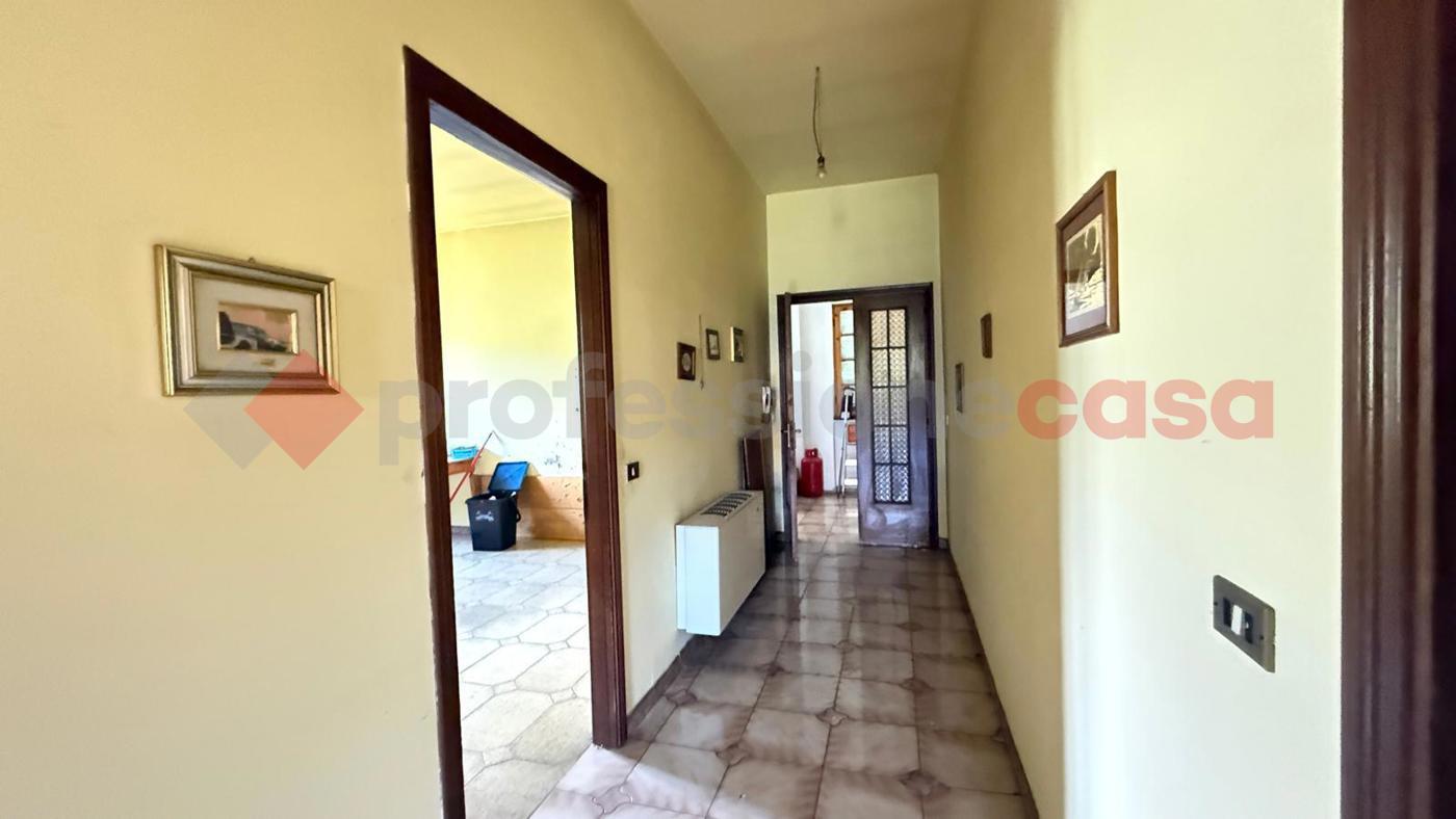 Casa indipendente con giardino a Alatri